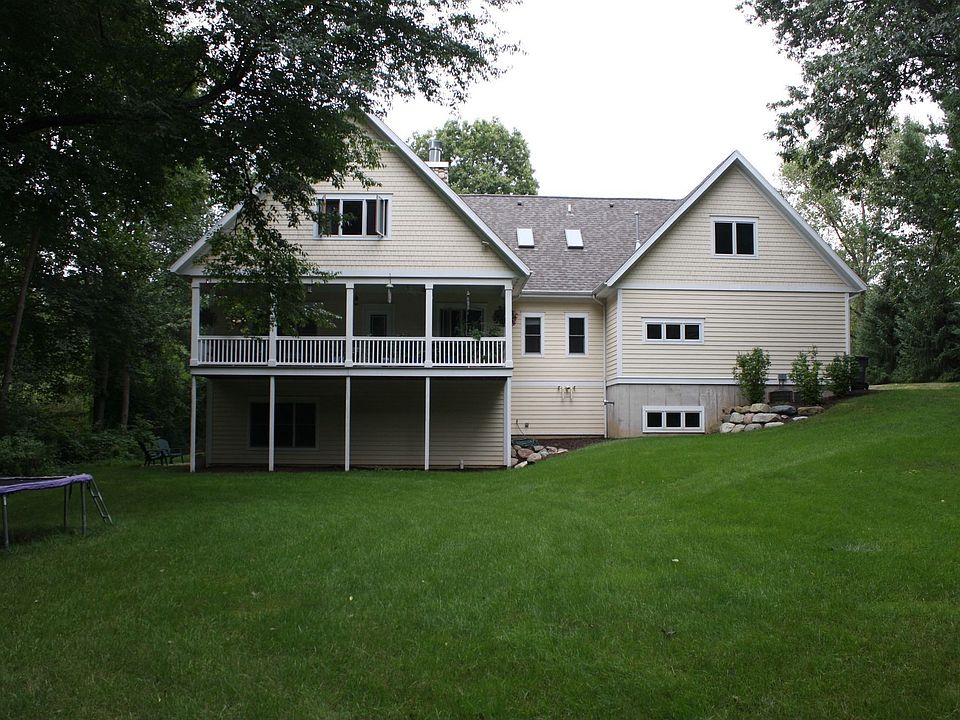 Rear of Home, Full Walkout