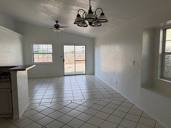 5th image of 12528 Flora Alba Dr