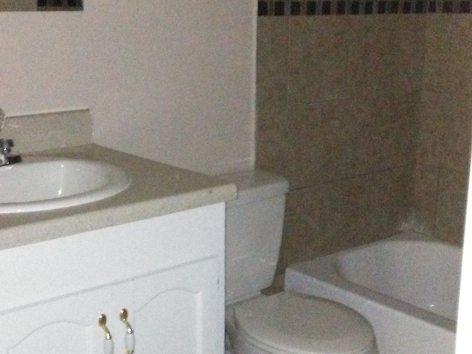 1st image of 1537 Anderson Ave APT 4