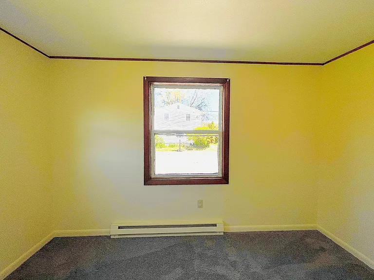 72 Heineberg Dr #100 — Photo 19
