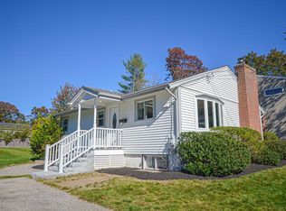 10 Ruth St, Bedford, NH 03110