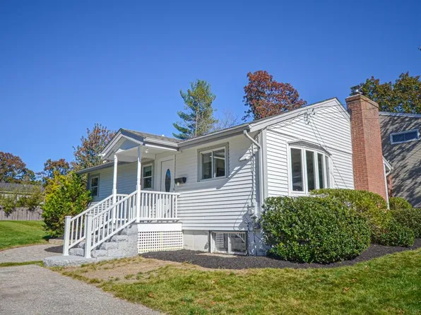 10 Ruth Street, Bedford, NH 03110