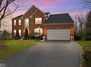 16705 Grant Ct, Shrewsbury, PA 17361