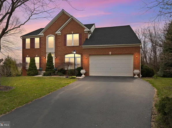 16705 Grant Ct, Shrewsbury, PA 17361