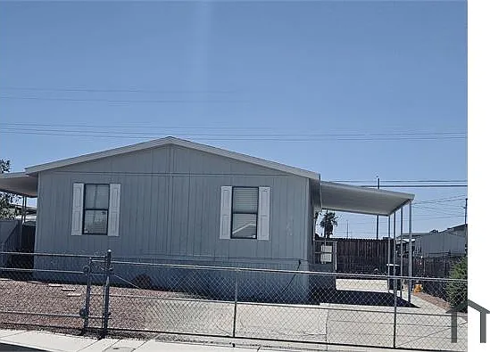 230 Shoshone Ln — Photo 2