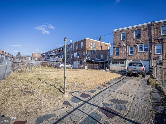 5th image of 7536 Mayland St