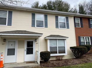 320 Pheasant Run Ct, Blacksburg, VA 24060