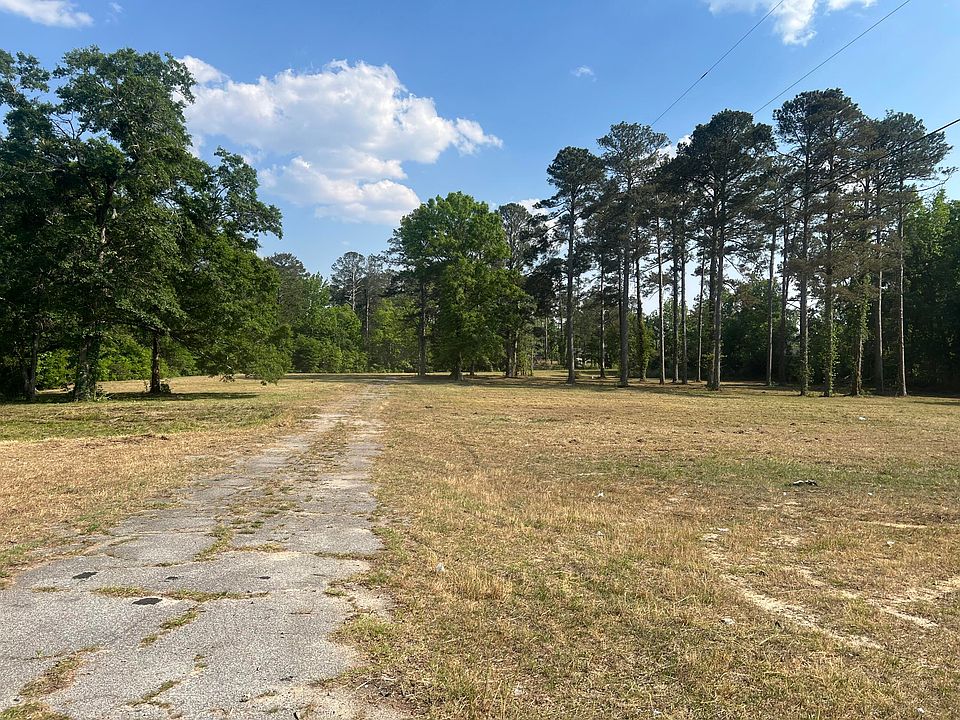 1st image of 323 Forrest Clary Drive