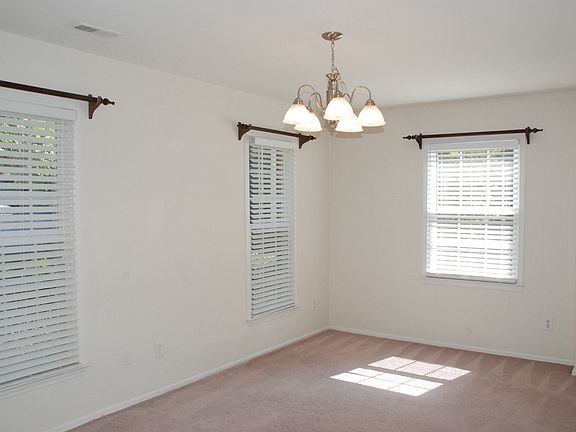 Dining or flex space