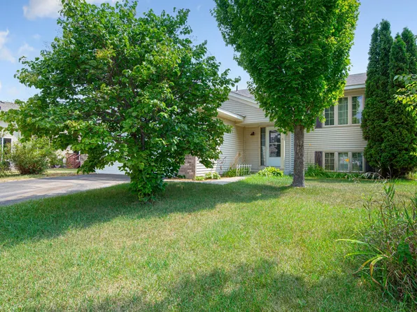 2505 Country View Dr, Northfield, MN 55057