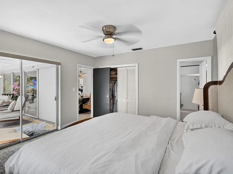254 NW 6th Ave — Photo 34