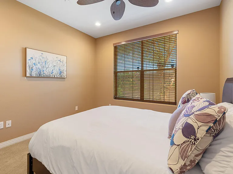 52050 Rosewood Ln #52050 — Photo 7