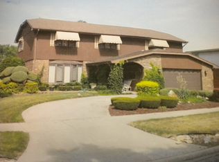 10516 Lockwood Ave, Oak Lawn, IL 60453