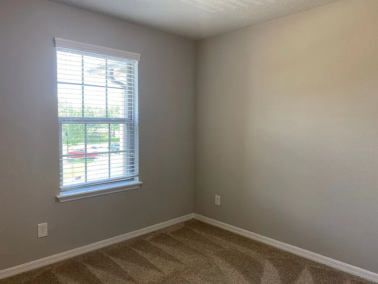 7003 Berrybrook Dr — Photo 12