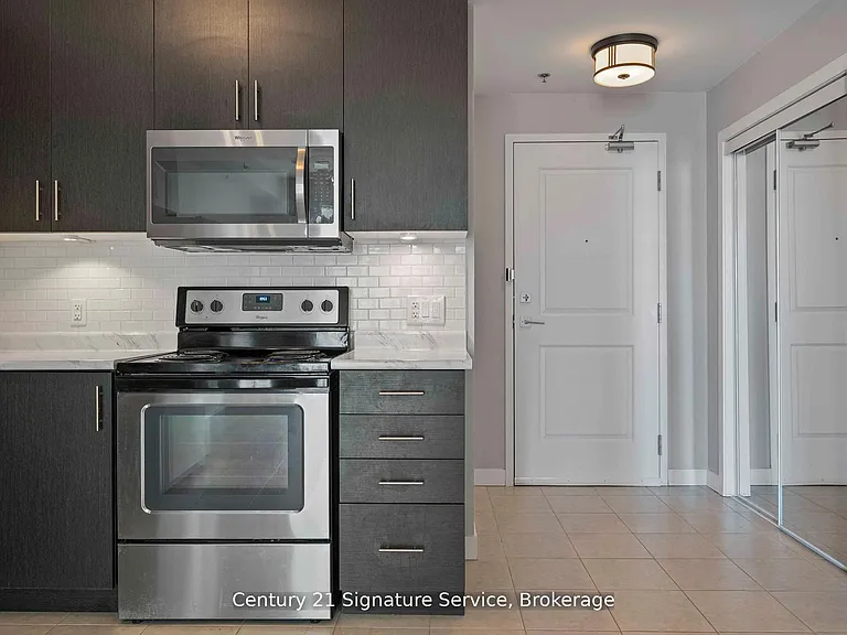 2486 Old Bronte Rd #405 — Photo 4
