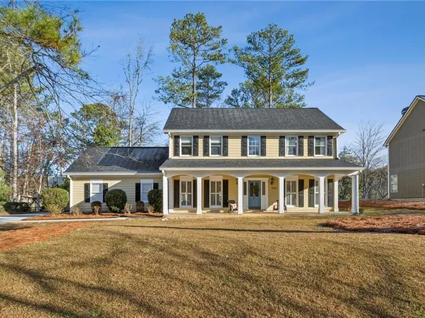 5260 Oglethorpe Ct, Powder Springs, GA 30127