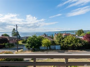 3027 NW 94th St, Seattle, WA 98117