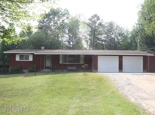 521 N Sand Lake Rd, National City, MI 48748