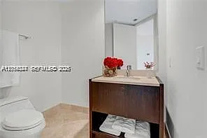 18201 Collins Ave #Penthouse 5502 — Photo 10