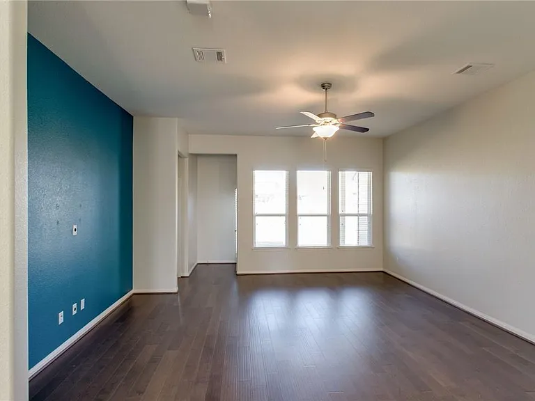 401 Inspiration Dr — Photo 33
