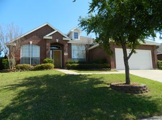 4724 Hearthstone Ln, Fort Worth, TX 76135