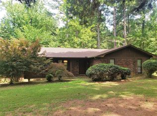 2961 Columbia Road 15, Magnolia, AR 71753