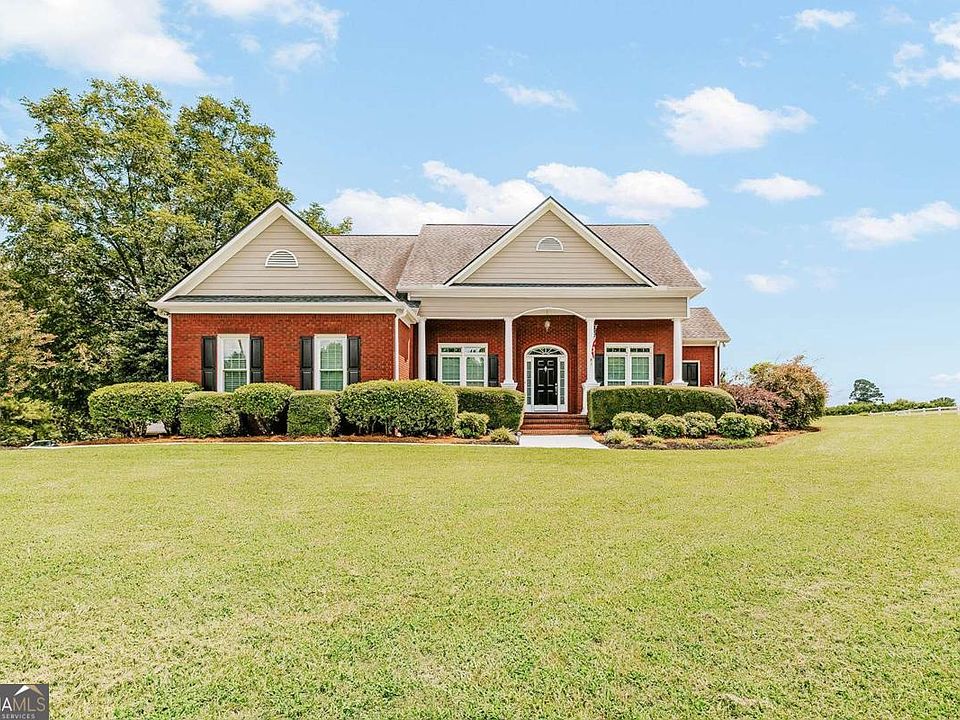 1st image of 62 Coiles Grove Rd