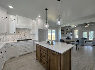 2924 SE 24th St, Moore, OK 73160