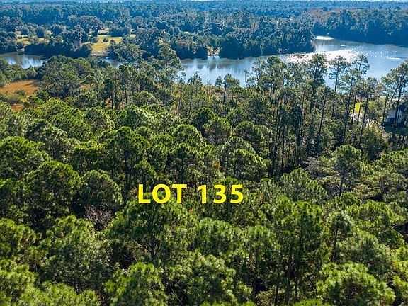 5th image of 157 Kirkaldy Ln