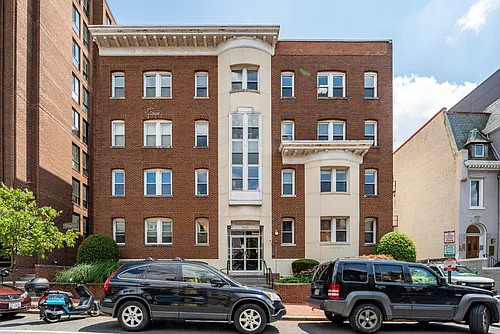 2114 N St NW #25 Photo 1