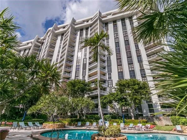 2000 Towerside Ter APT 1803, Miami, FL 33138