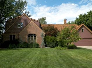 101 Mockingbird Ln, Newton, KS 67114