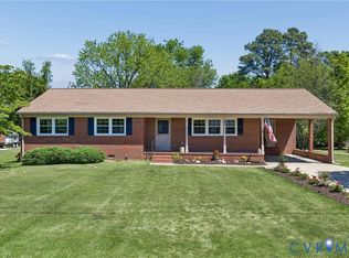 155 Marston Ave, Urbanna, VA 23175