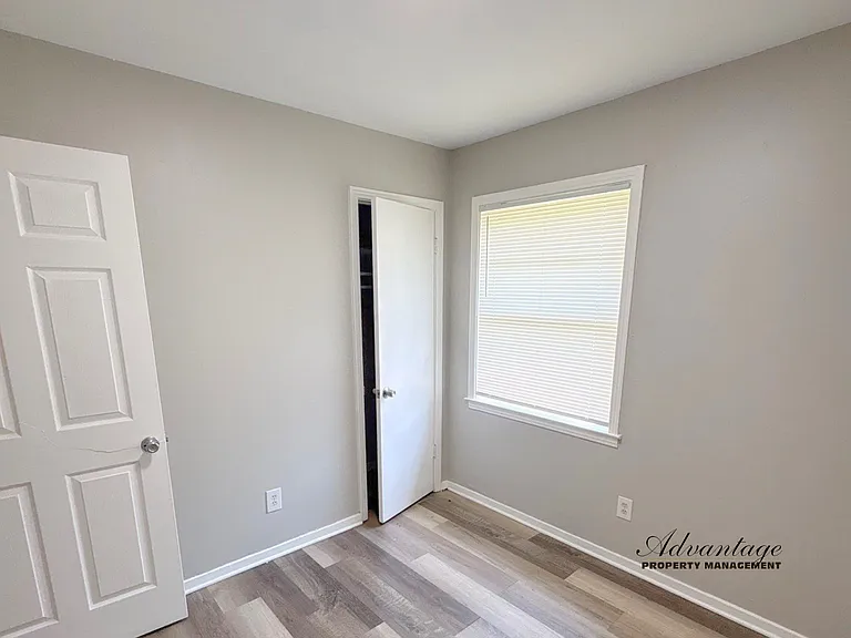 3329 Harvester Ln — Photo 12