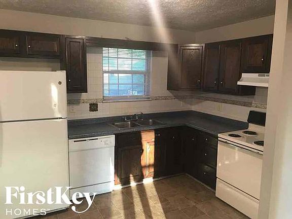 5th image of 4417 N Mitthoefer Rd