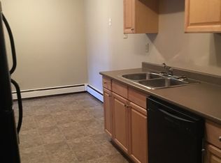 4911 55th St #2, Red Deer, AB T4N2J3