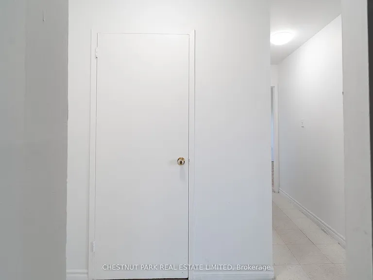 888 Glen St #503 — Photo 37