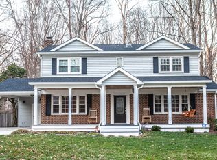 8700 Powder Horn Rd, Springfield, VA 22152