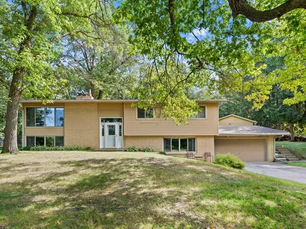 4550 N Benton Dr, Sauk Rapids, MN 56379