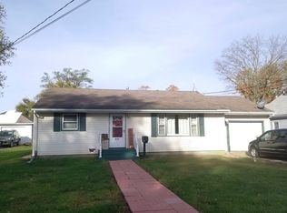 808 Jackson St, Prophetstown, IL 61277