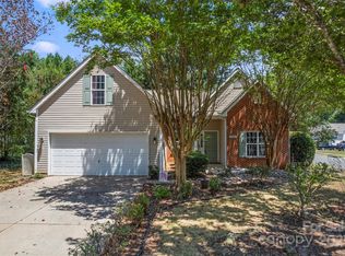 13306 Flowing Brook Ct, Charlotte, NC 28273