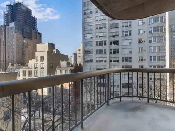 167 East 61st Street image 7 of 7