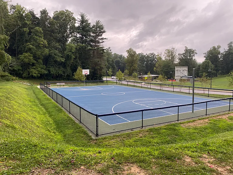 205 Royal Pines Dr — Photo 24