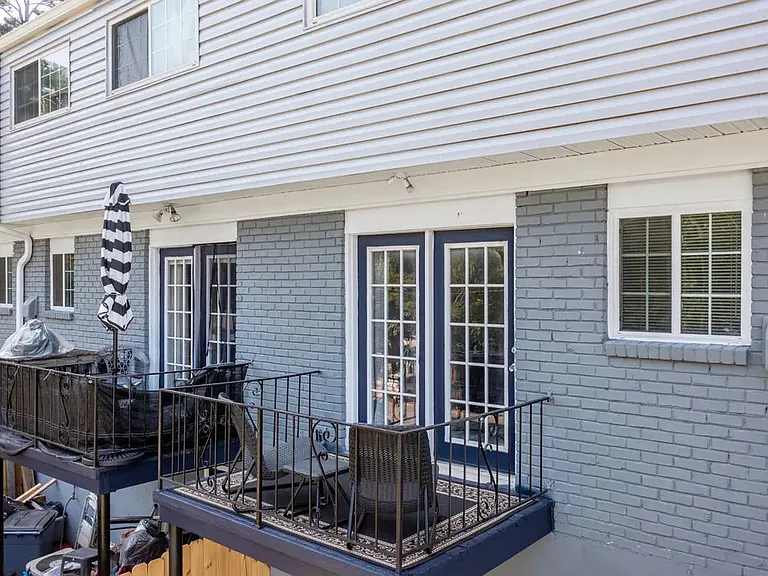 Villas at Decatur — Photo 6