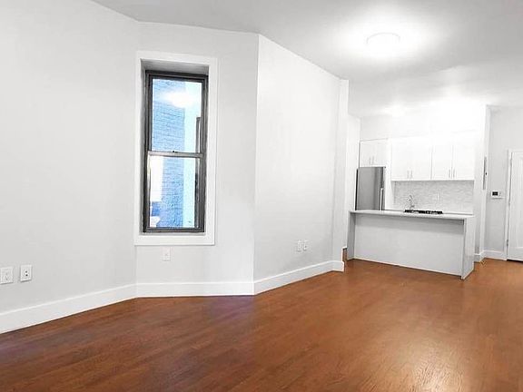 3rd image of 167 E 90th St APT 4A