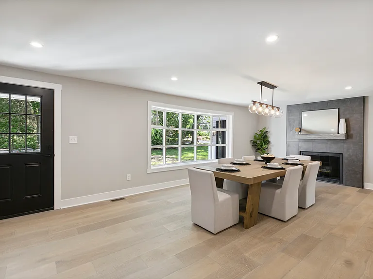 1110 W Valley Rd — Photo 33
