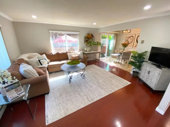 5887 El Zuparko Dr APT 1, San Jose, CA 95123