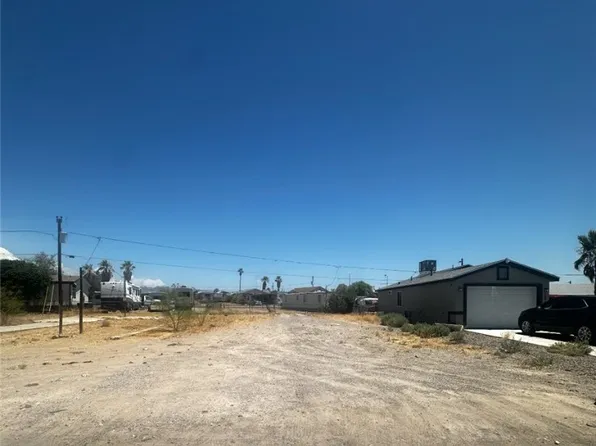 1868 El Dorado Dr, Bullhead City, AZ 86442