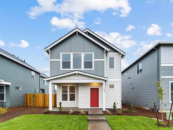 3rd image of 2504 Oak Hill Cir #21
