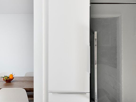 4th image of 44 Carroll St #1